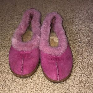 ugg slippers pink